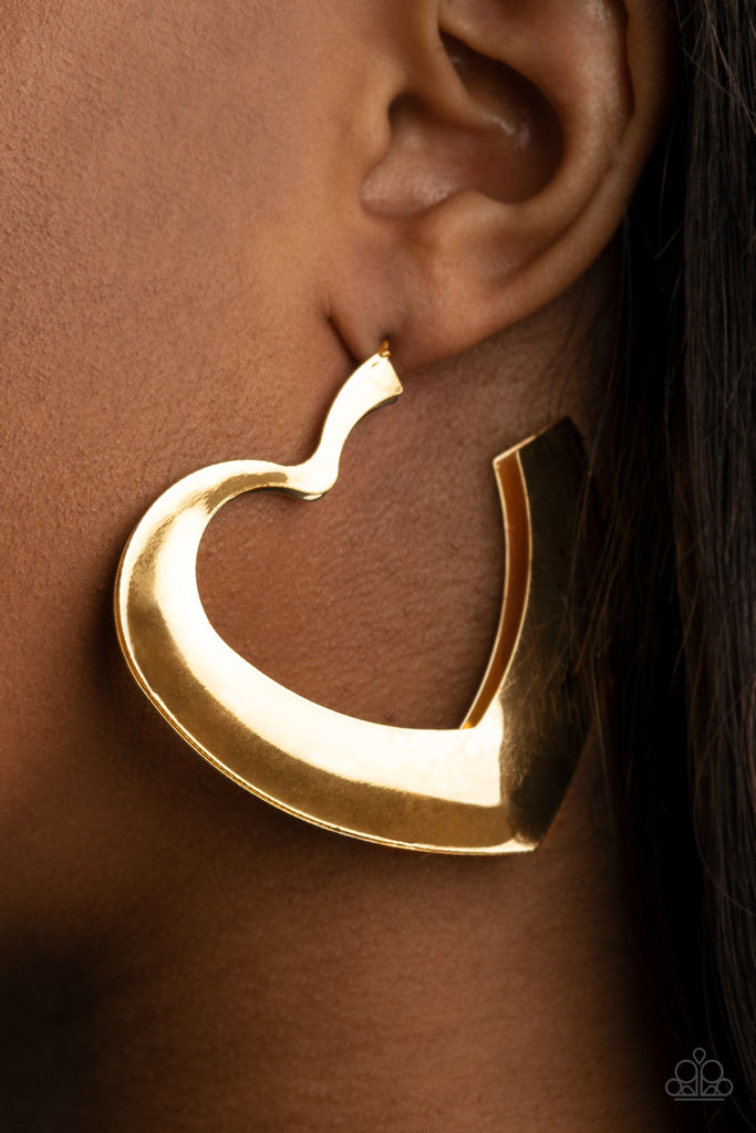 Heart-Racing Radiance - Gold Heart Earrings - Paparazzi