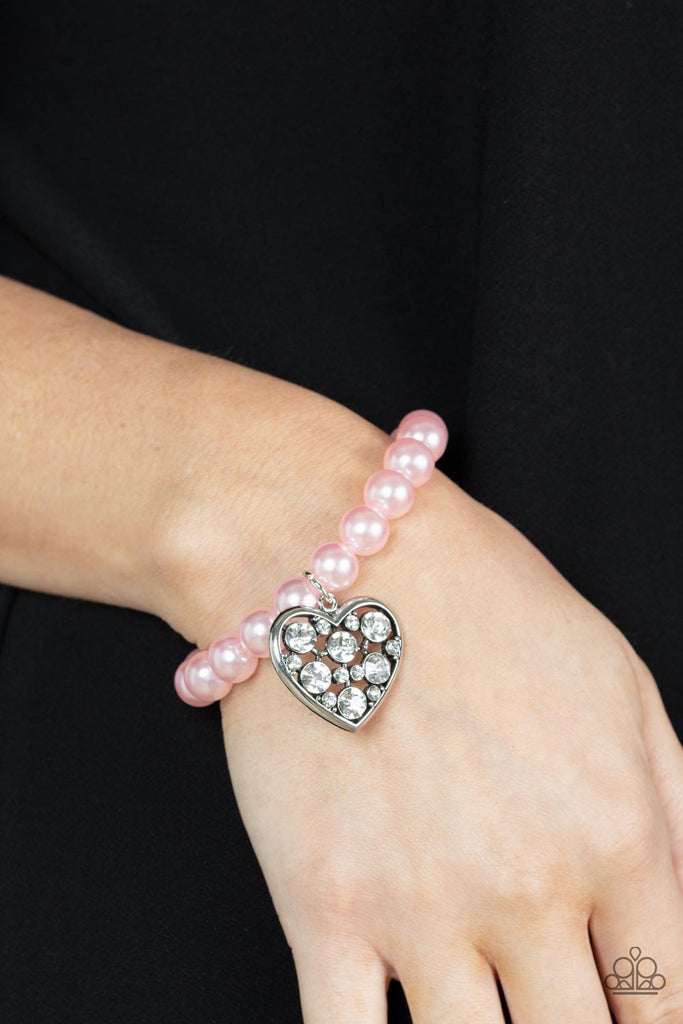 Cutely Crushing - Pink Pearl Heart Bracelet - Paparazzi