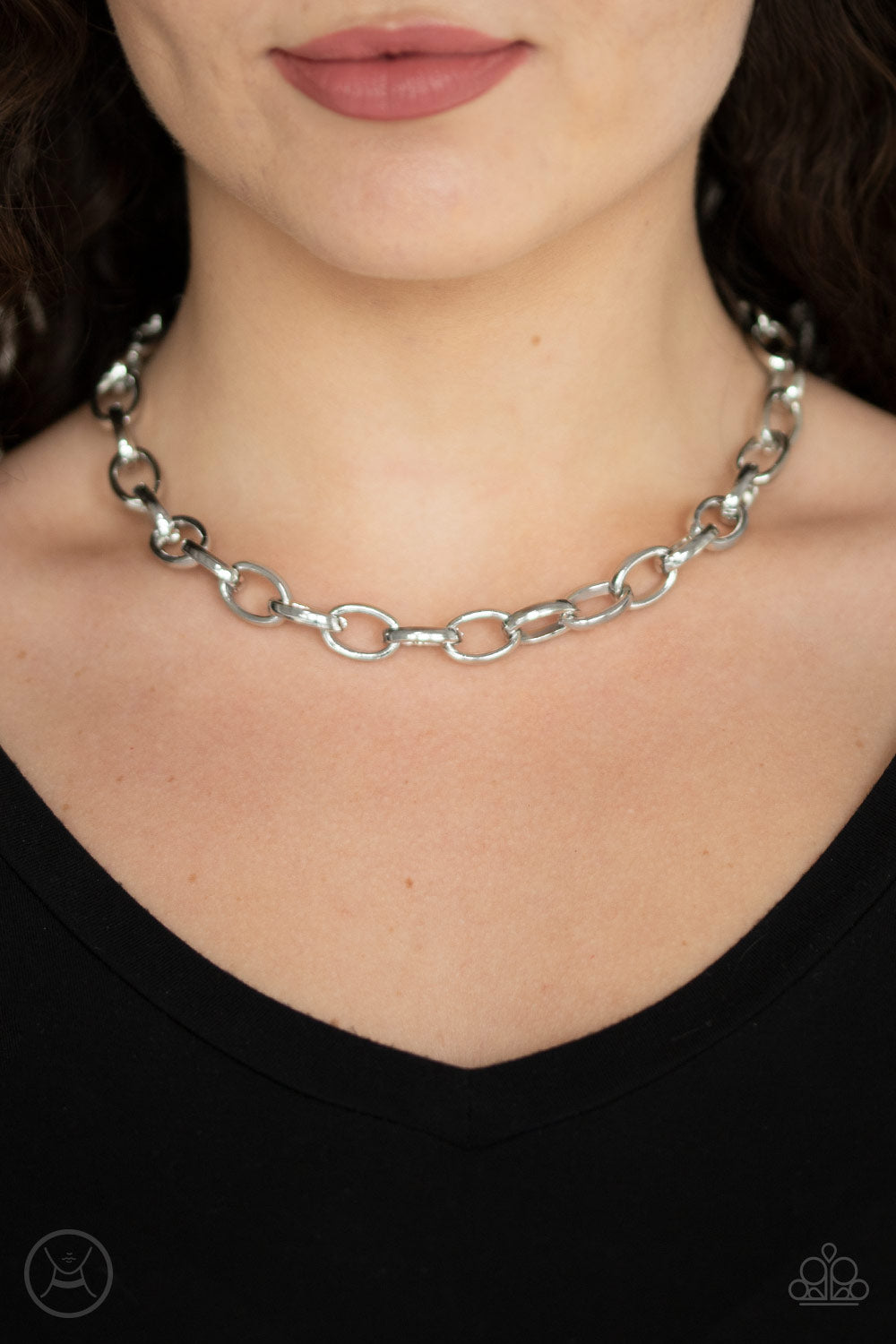 Urban Uplink - Chain Choker Necklace - Boutique