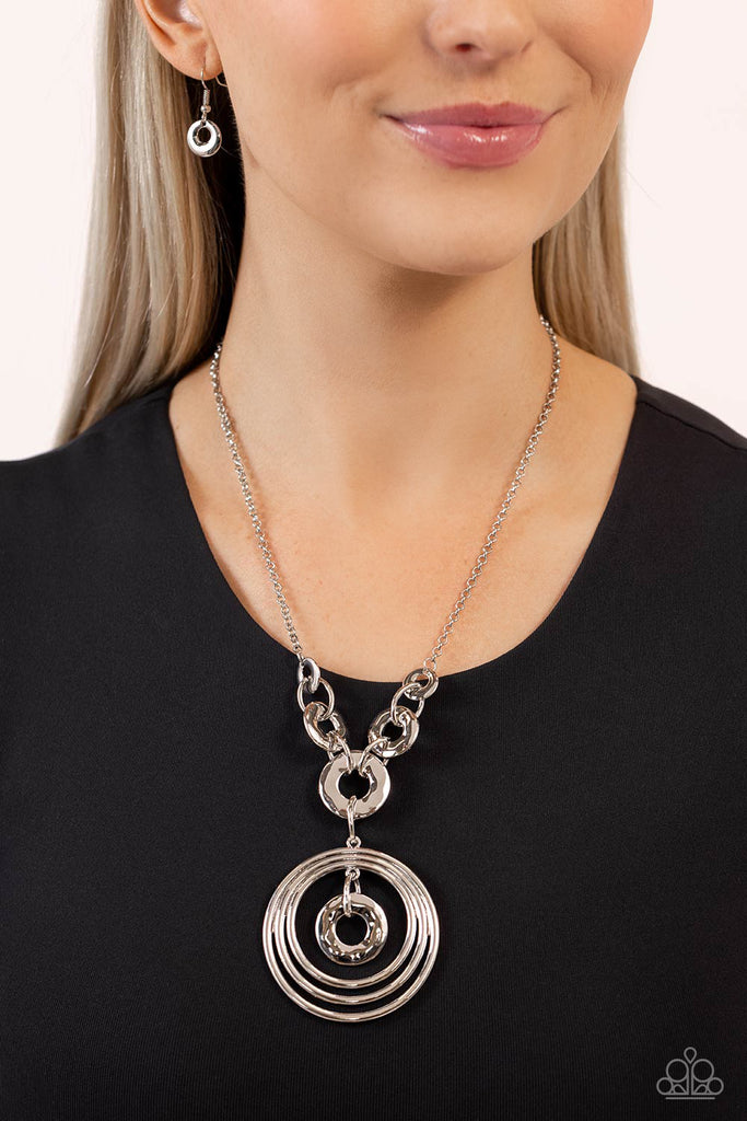High HOOPS - Silver Necklace - Chic Jewelry Boutique