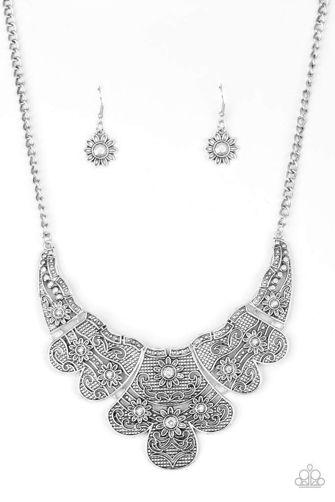 Mess With The Bull - Silver Floral Necklace - Paparazzi
