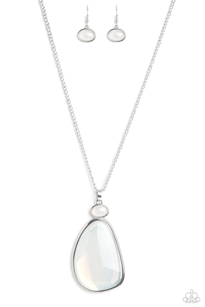 Paparazzi Necklace ~ Gorgeously Glacial - White – Paparazzi Jewelry |  Online Store | DebsJewelryShop.com