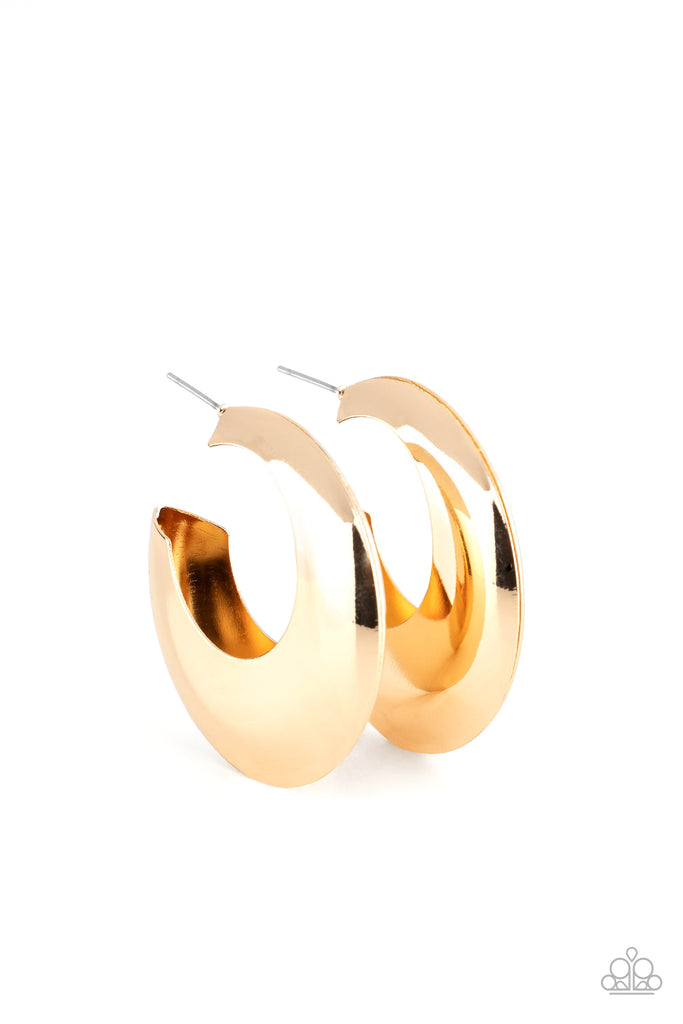 Chic CRESCENTO - Gold Crescent Hoop Earrings - Paparazzi